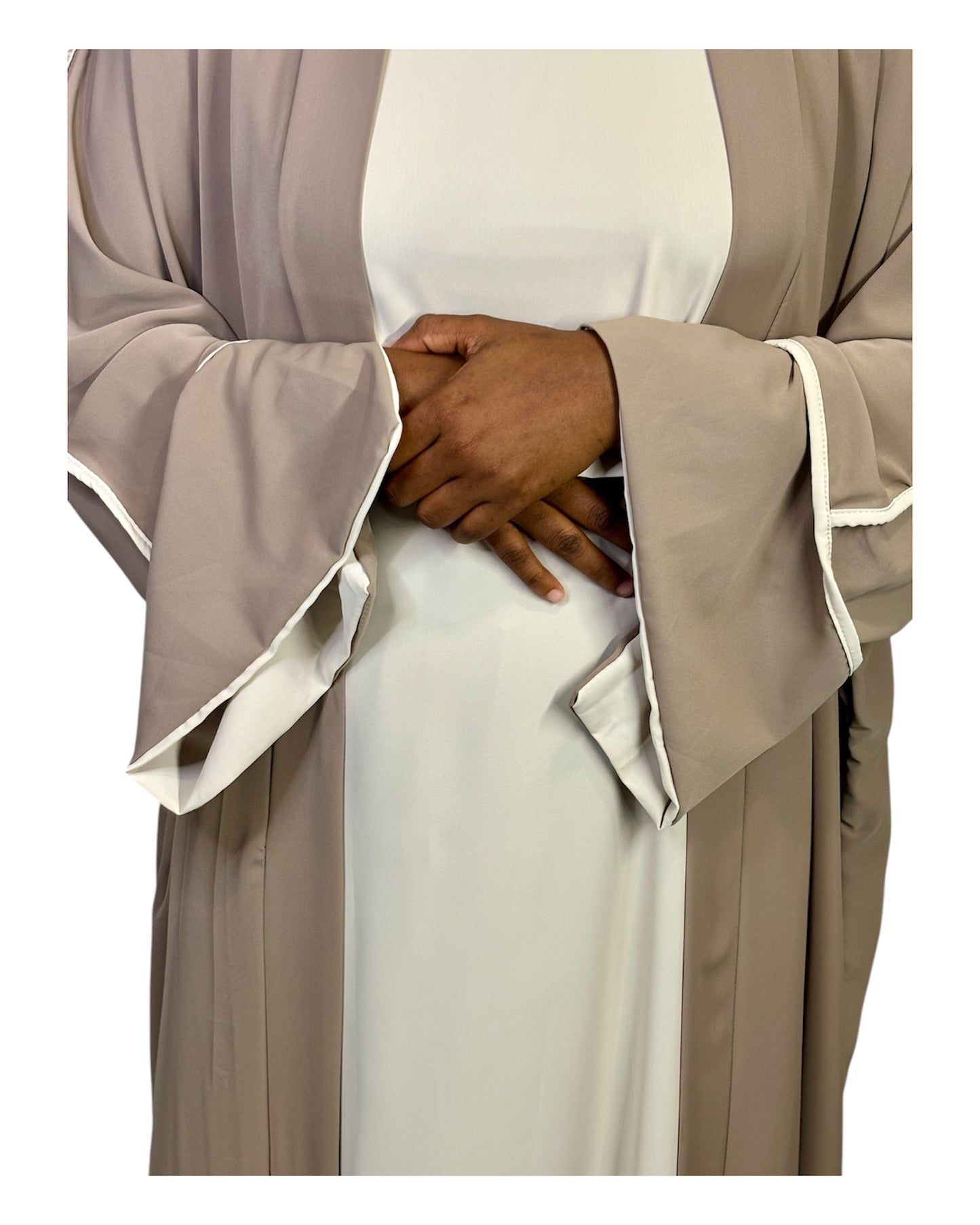 ensemble abaya et kimono